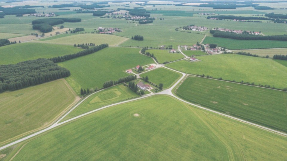 Co to jest mapa sytuacyjno-wysokościowa i dlaczego jest potrzebna?