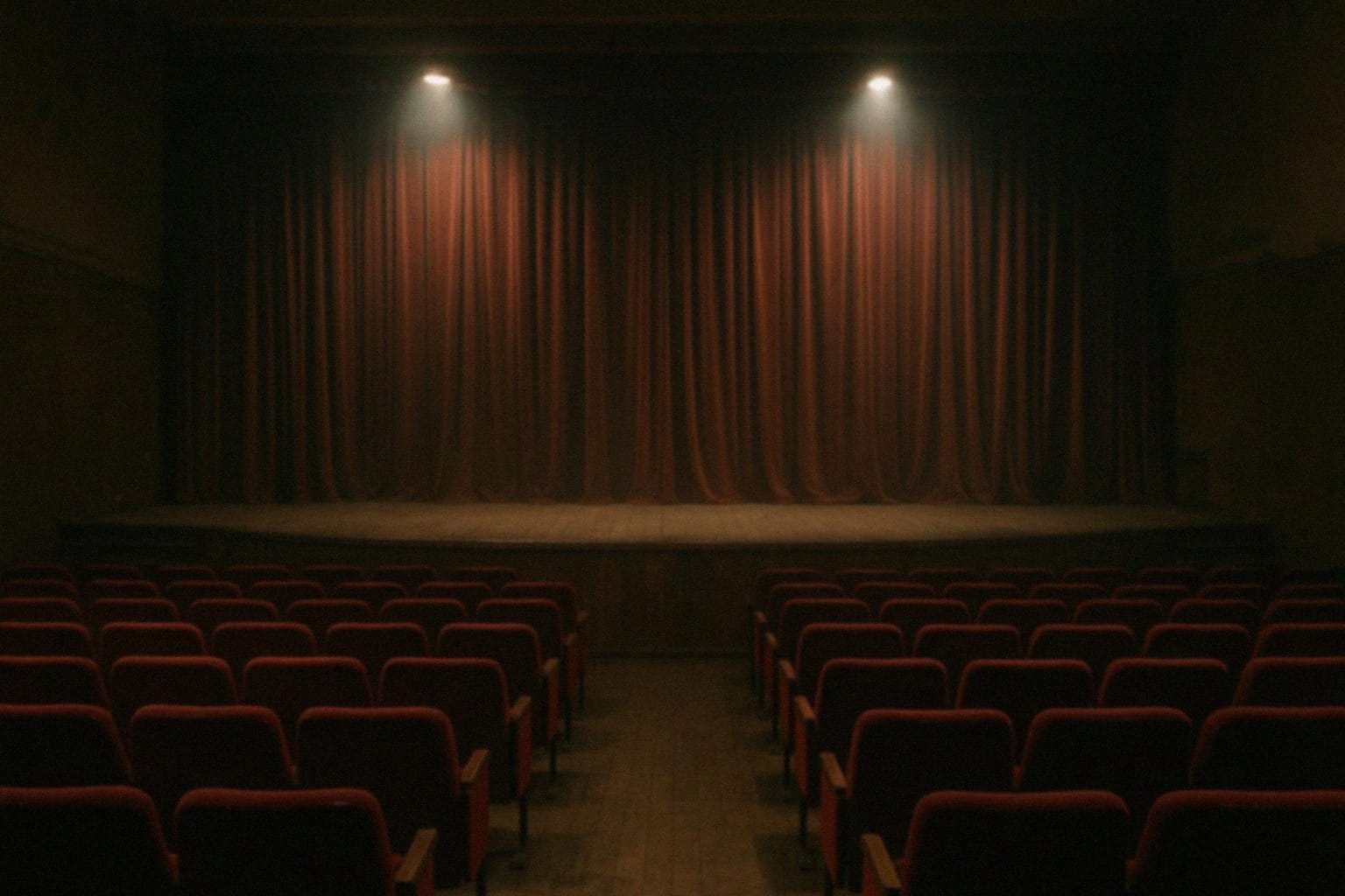 Zaproszenie na spektakl „Seks dla opornych” w Przasnyszu